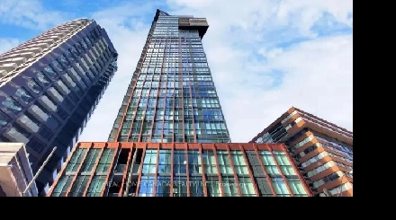 Luxury Condo in Downtown Toronto for Rent Image# 2