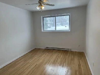 Grand et beau 4 12  Longueuil