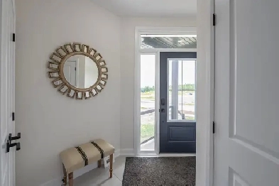 ALL INCLUSIVE Stunning, brand new 4 bed 3.5 bath upper unit Image# 13