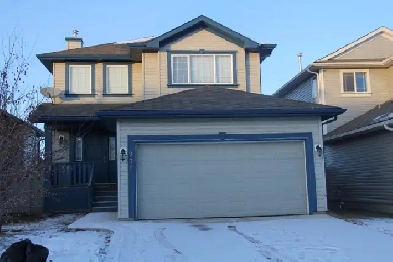4 Bedroom Family House for Rent In Airdrie Image# 8