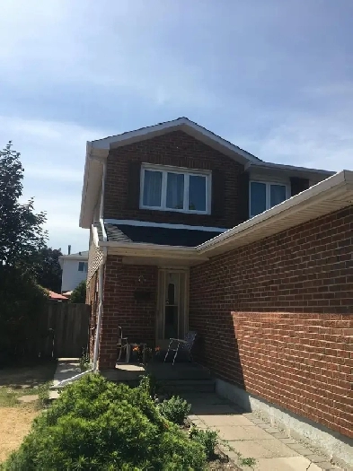 Four (4) bedroom house for rent Image# 6