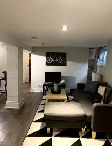 ISO Roommate | Modern 2-Bed Basement | Yonge & St. Clair | $1153 Image# 9