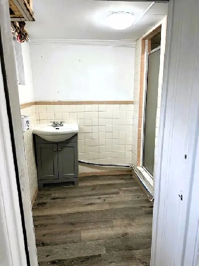 Fully Furnished Basement 2 Private Rooms available from JANUARY Image# 1