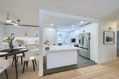 Fully Renovated and Fantastic Location - Haysboro Image# 5