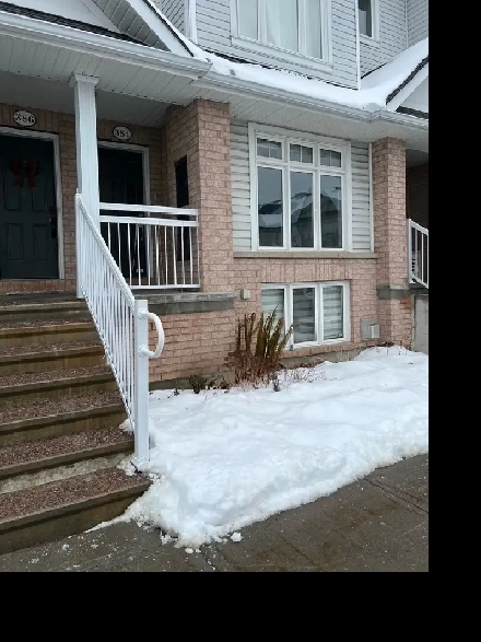 Available Jan 1, 2026 - 2 Bed, 2 Bath Condo (Chapel Hill South) Image# 1