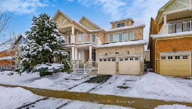 Richmond Hill Detached! Best Locations! Image# 3