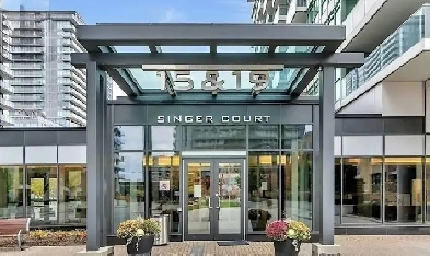 Large Corner Suite with Unobstructed Views for Rent Image# 2