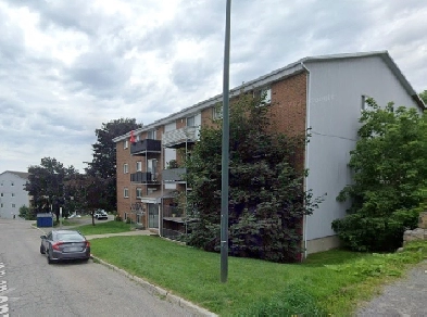 Superbe grand 4 1/2, Ancienne-Lorette, RÉNOVÉ LIBRE Image# 19