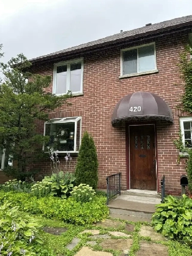 4 Bedroom Home in Peterborough’s Avenues – Walkable Location Image# 28