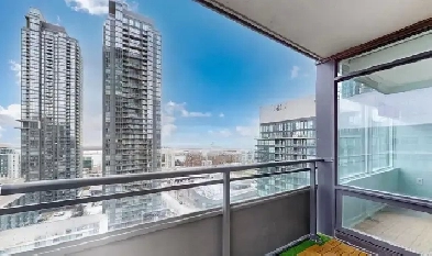 one plus den bedroom condo in Toronto Image# 2