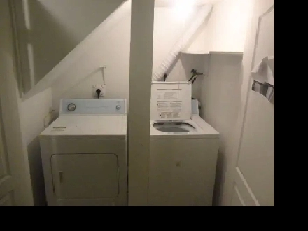 1 Bedroom basement near Mavis & Britannia Available January 1st Image# 4