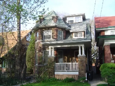 1 Bed 1 Bath Apartment Image# 4