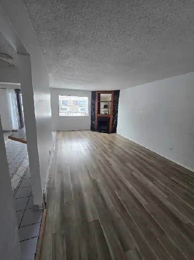 2 Bedrooms House located in Radisson Haight