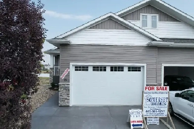 2 BDRM. BUNGALOW DUPLEX IN SYLVAN LAKE 45  COMMUNITY LARGE LOT Image# 8