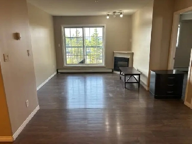 2 bdrm/2 batha Apartment un Eagle Ridge Jan 1st Image# 3