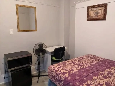 FULLY FURNISHED ROOMS IN DOWNTOWN  www.torontofurnishedrooms.com Image# 2