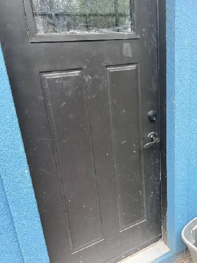 Amazing Newly renovated Room for rent Main and Danforth Jan 2026 Image# 3