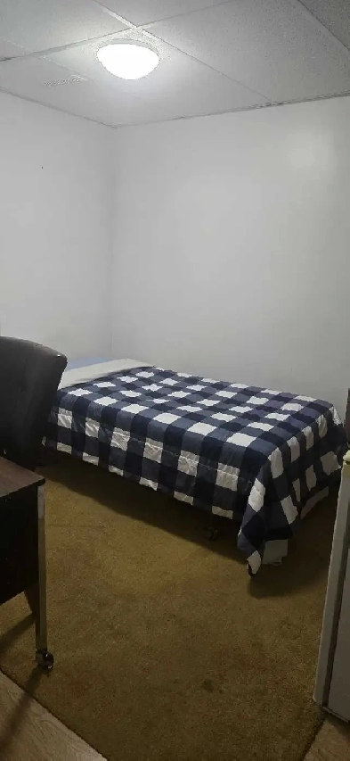 room for rent Image# 1