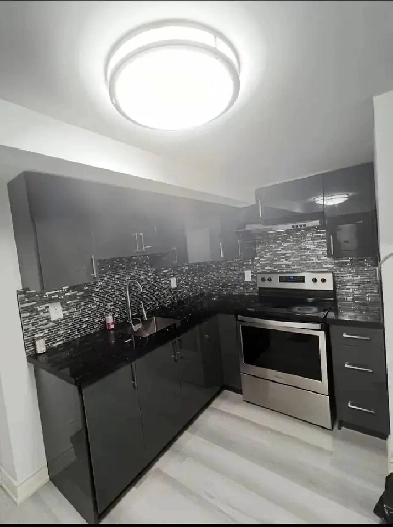 2 bedroom in Scarborough for rent new Image# 4