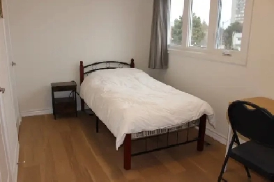 master bedroom for rent Image# 2