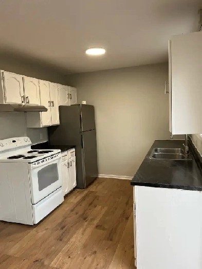 3 bedroom apt Image# 4