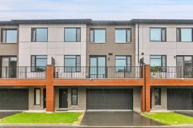 3 Beds 2.5 Baths Townhouse Image# 5