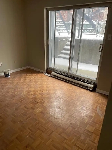 4 1/2 a louer/for rent - St. Michel, Montreal Image# 1