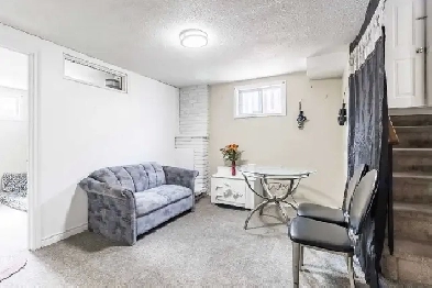 rent on sharing basis 425 per head Image# 4