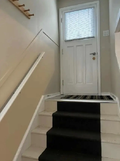 One bedroom Apartment to rent\ Appartement à louer Image# 4