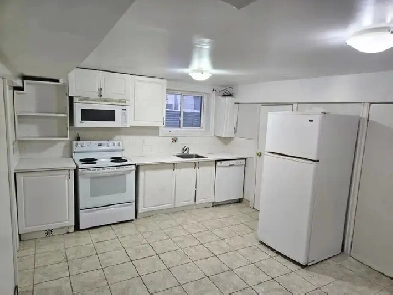 ALLINCLUSIVE 2 BEDROOMS APT.  IMMEDIATELY OR LATER SHORT TERM OK Image# 4