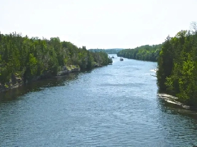 $69 COME OUT OF THE COLD WATERFRONT ROOM FOR RENT CAMPBELLFORD Image# 6