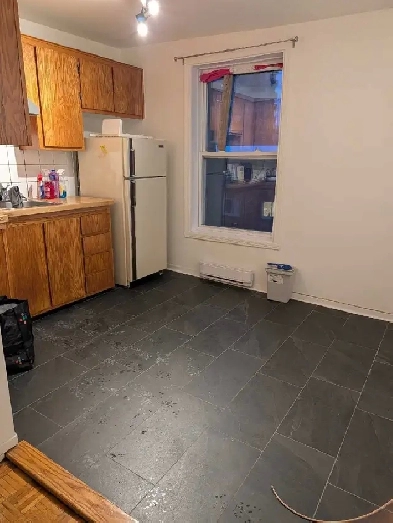 chambre calme à louer dès maintenant Image# 1