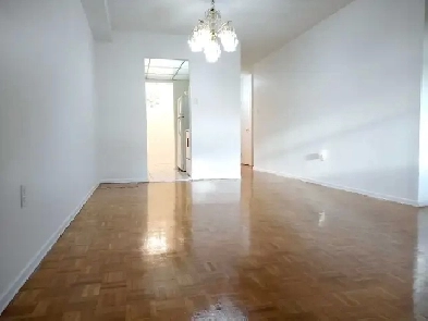 2 bdrm Condo Own this Pvt parking Bancony Pet s   Amenities Image# 8