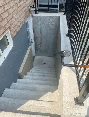 Two Bedrooms Basement for Rent in Brampton: Dixie & Sandalwood Image# 2