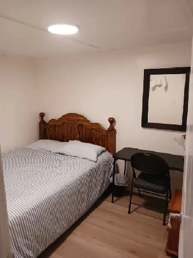 Brand new private daily room with a queen-size bed Image# 4