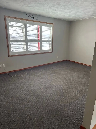 2 bedroom Apartment in Beautiful New Hamburg Image# 1