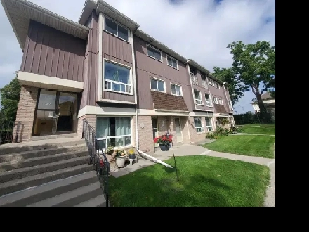 885 James Street #302 Image# 5