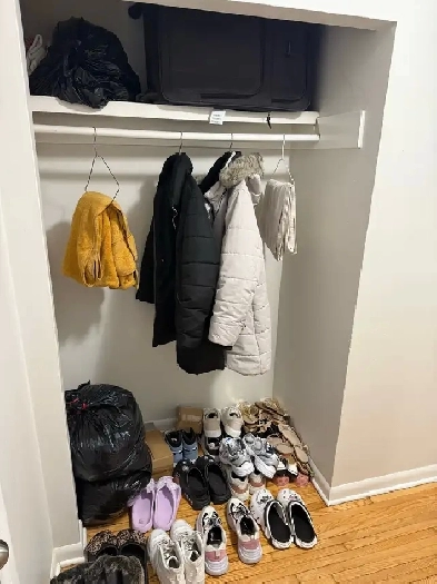 Bachelor suite for rent Image# 5