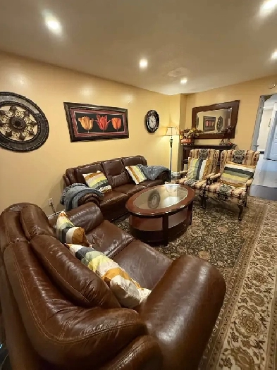 ROOM FOR RENT Image# 10