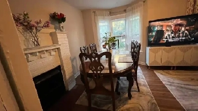 High Park, Keele-Bloor, Private Furnished Room, in 3-Bedroom Apt Image# 3