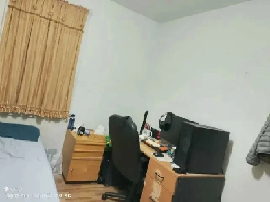 NICE BIG ROOM Image# 7