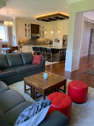 Executive Home Steps To Lake & Downtown Burlington, February 1 Image# 3