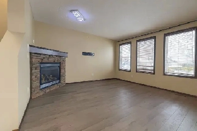 3 Bedroom 15 Bath House for Rent in Coventry Hills 1650