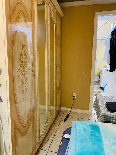 BSMT PRIVATE  ROOM WITH private TOILET FOR RENT –FEMALE Image# 2