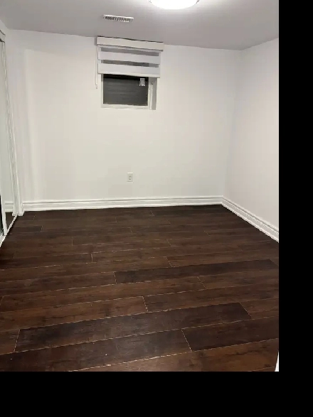 Newly renovated 3 BR, 2 car parking, 1 WR, basement apartment Image# 8