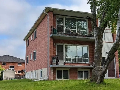 2 bedroom apartment with Balcony Image# 5