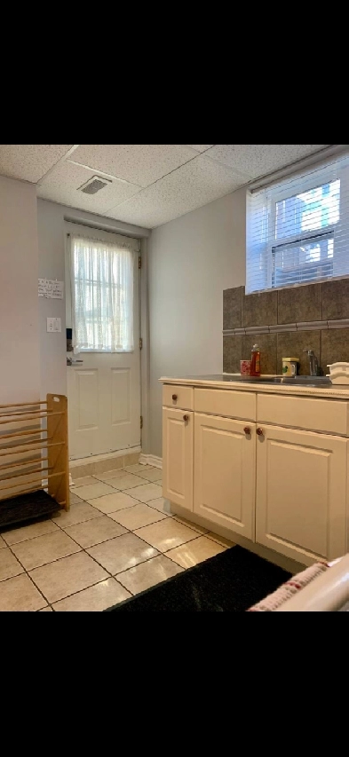 ROOM FOR RENT NOTL NIAGARA COLLEGE Image# 11