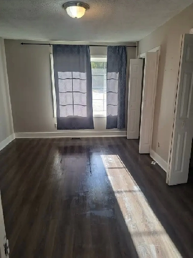 2.5 bedroom one washroom Image# 4