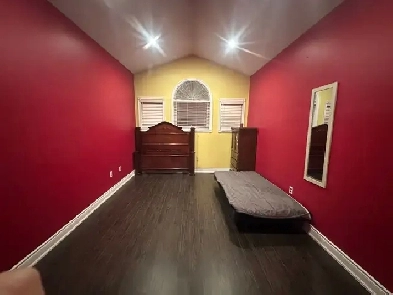 Two Bedrooms(Upstairs) Not in Basement for Rent Image# 11