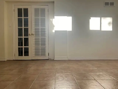 All Inclusive Only $835 Very Spacious One Bedroom Unit Rent Image# 5